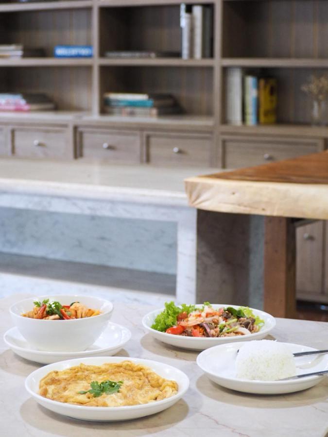בנגקוק Watana Hotel מראה חיצוני תמונה