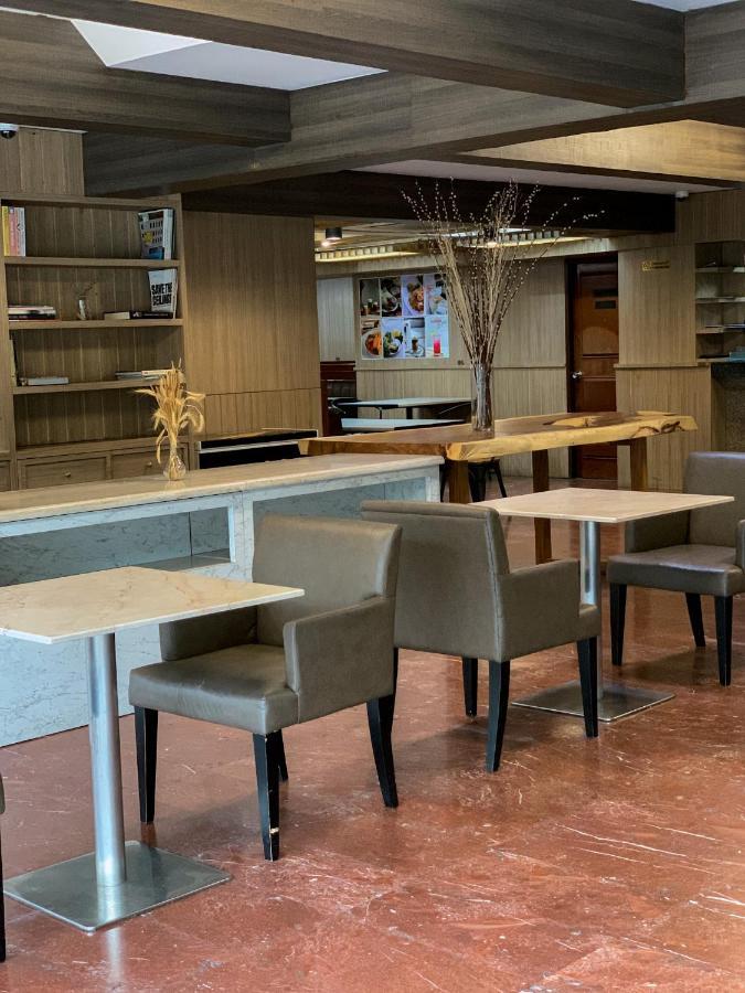בנגקוק Watana Hotel מראה חיצוני תמונה
